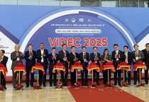 Thứ trưởng Bộ Y tế: Ứng dụng AI, công nghệ 3D...nâng cao chất lượng chăm sóc sức khỏe răng miệng